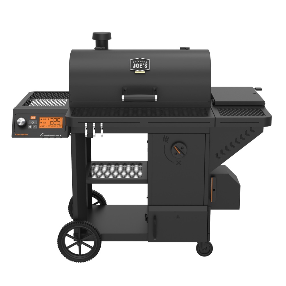 Oklahoma Joe's Tahoma 900 DLX Wi-Fi Controlled Auto-Feed Charcoal Smoker & Grill - 2025 Model