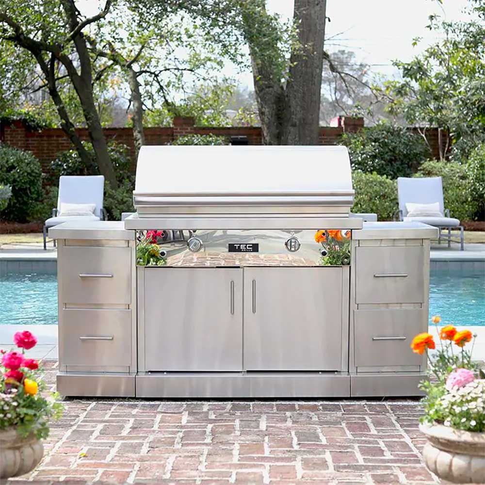 TEC Grills Sterling Patio FR 44-Inch Infrared Propane Gas Grill On Stainless Steel Island